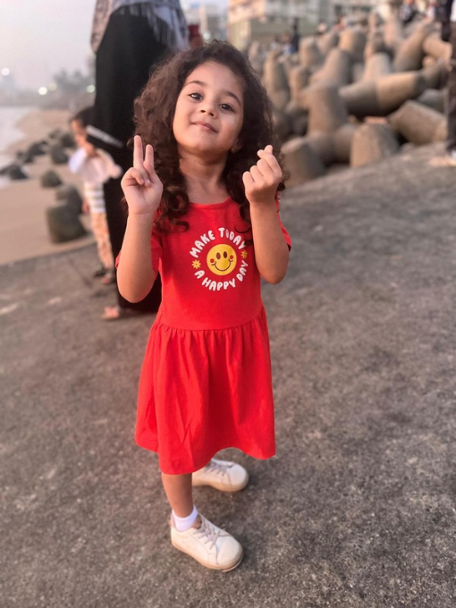 FLUTTER-SLEEVED COTTON DRESS